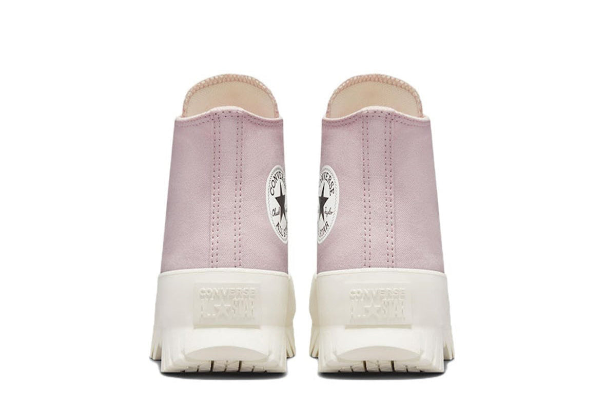 Chuck Taylor All Star Lugged 2.0 Barely Rose