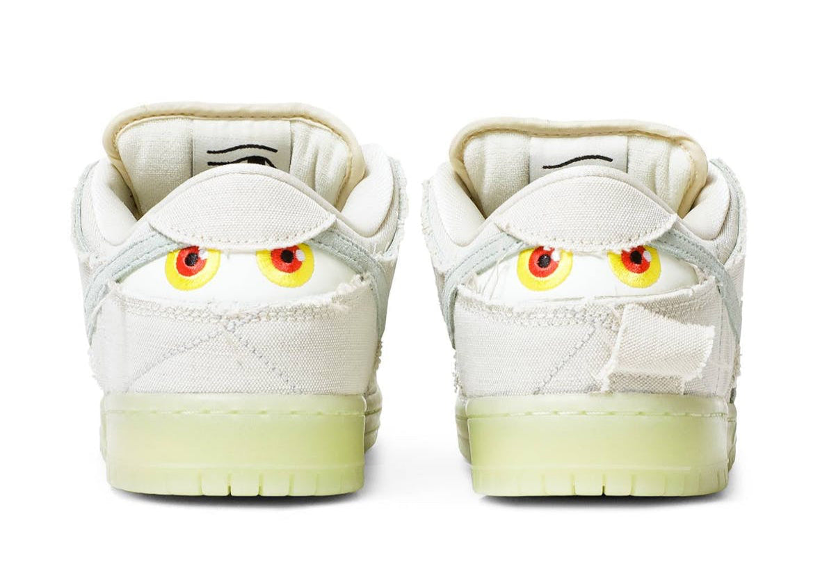 SB Dunk Low Mummy