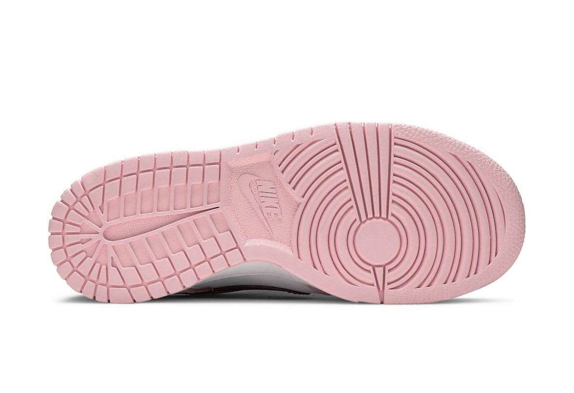 Dunk Low Valentines Day