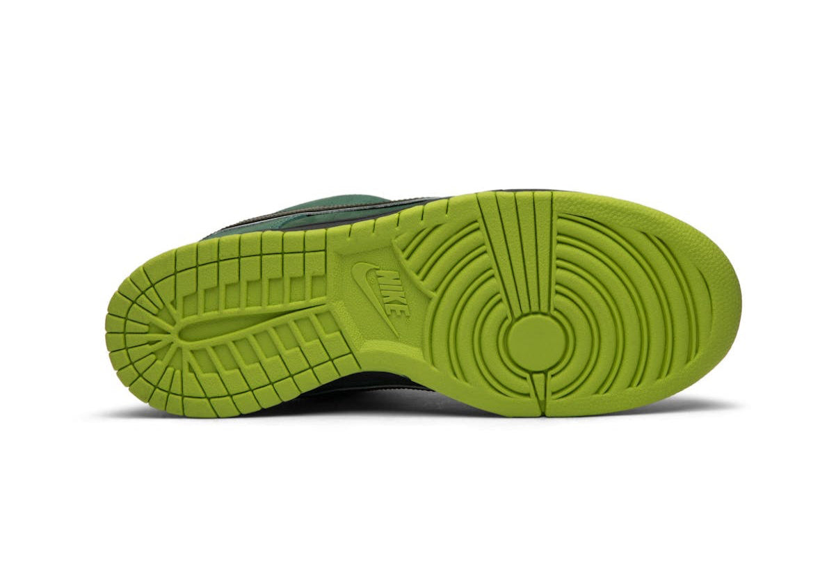 SB Dunk Low PRM Green Lobster