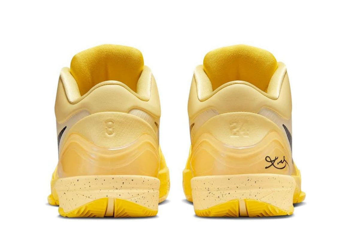 Zoom Kobe 4 Protro CHBL