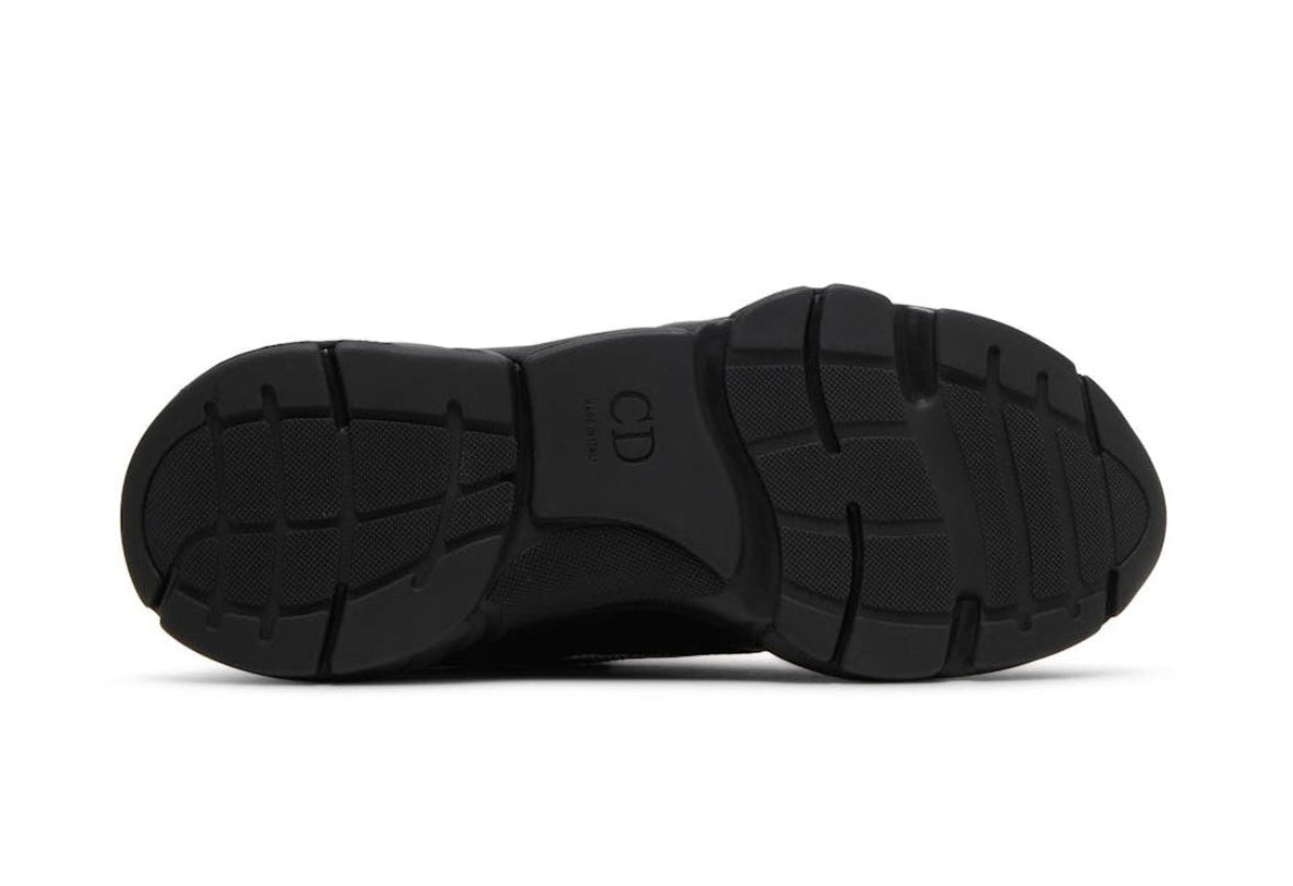 B22 Black Reflective