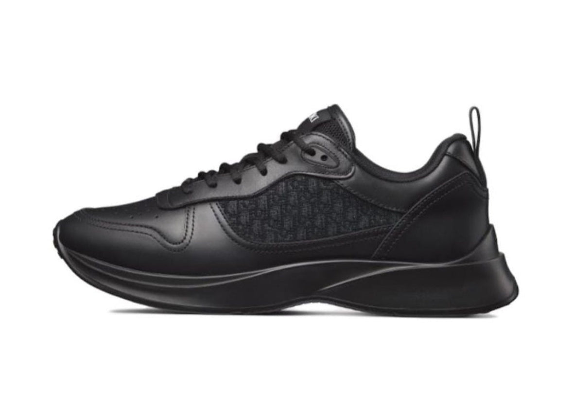 B25 Runner Oblique Black