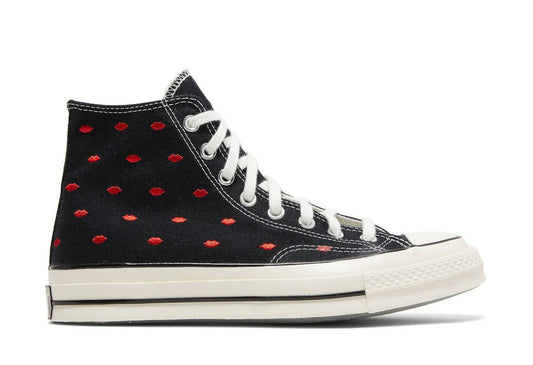 Chuck 70 Embroidered Lips High Black