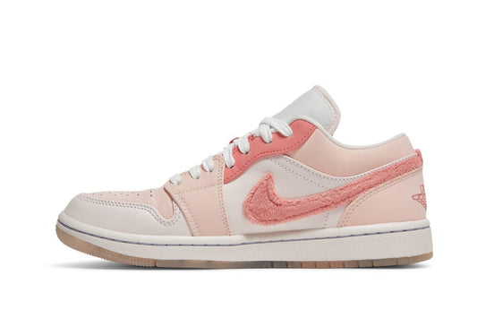 Jordan 1 Low SE Mighty Swooshers Pink
