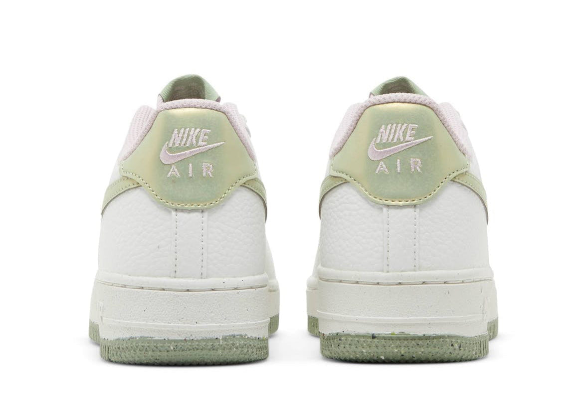 Air Force 1 Low LV8 Muted Green