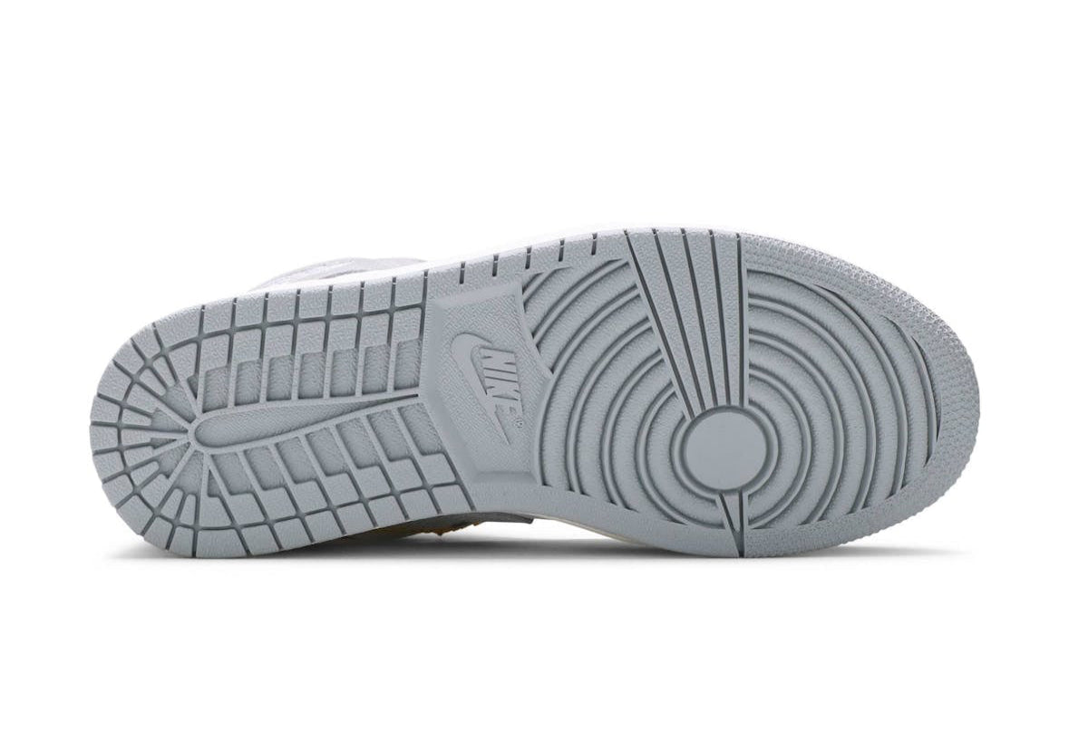 Jordan 1 High Switch Light Smoke Grey