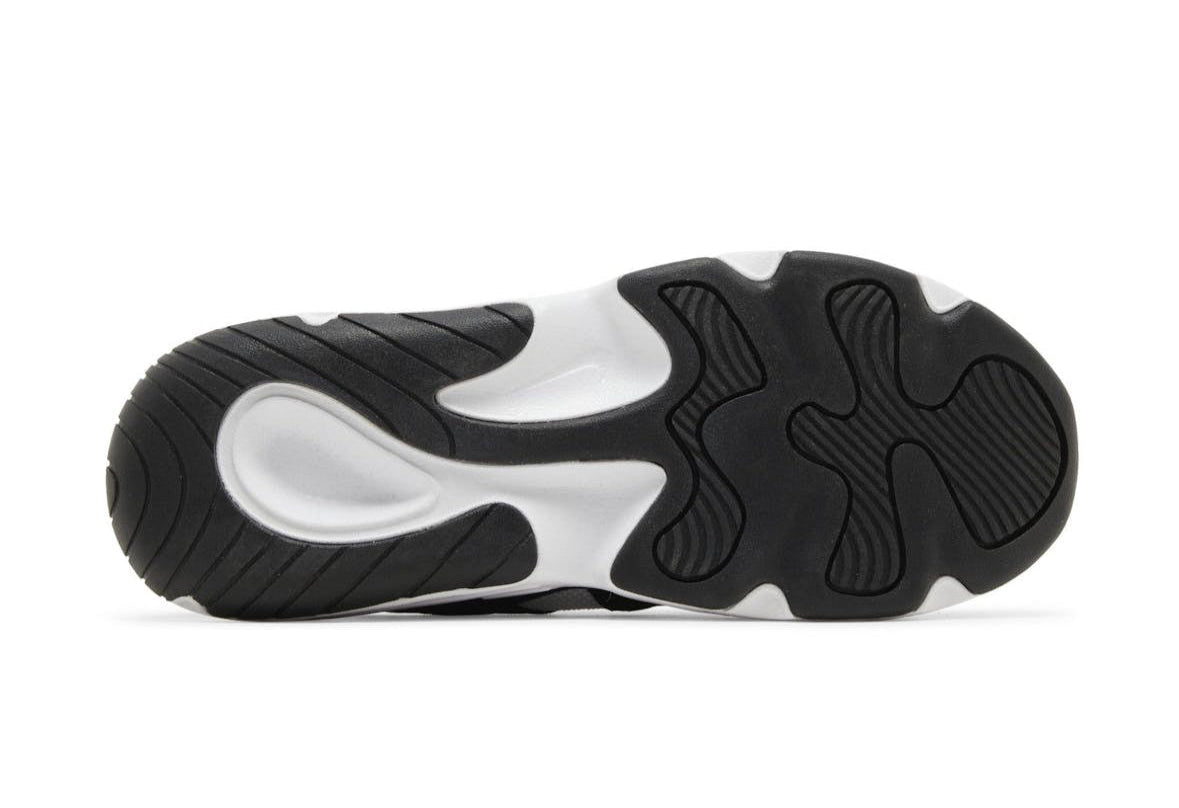 Tech Hera White Black
