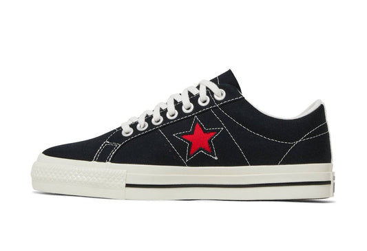 One Star Black White