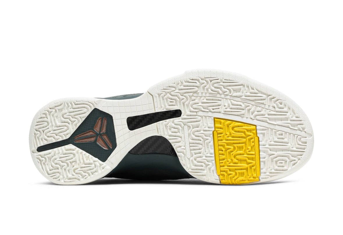 Zoom Kobe 5 Protro EYBL
