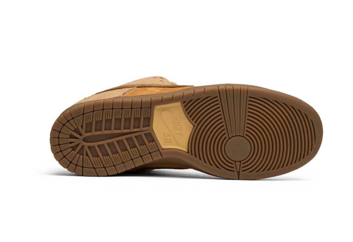 SB Dunk Low Pro Reverse Reese Forbes