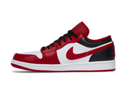 Jordan 1 Low Reverse Black Toe