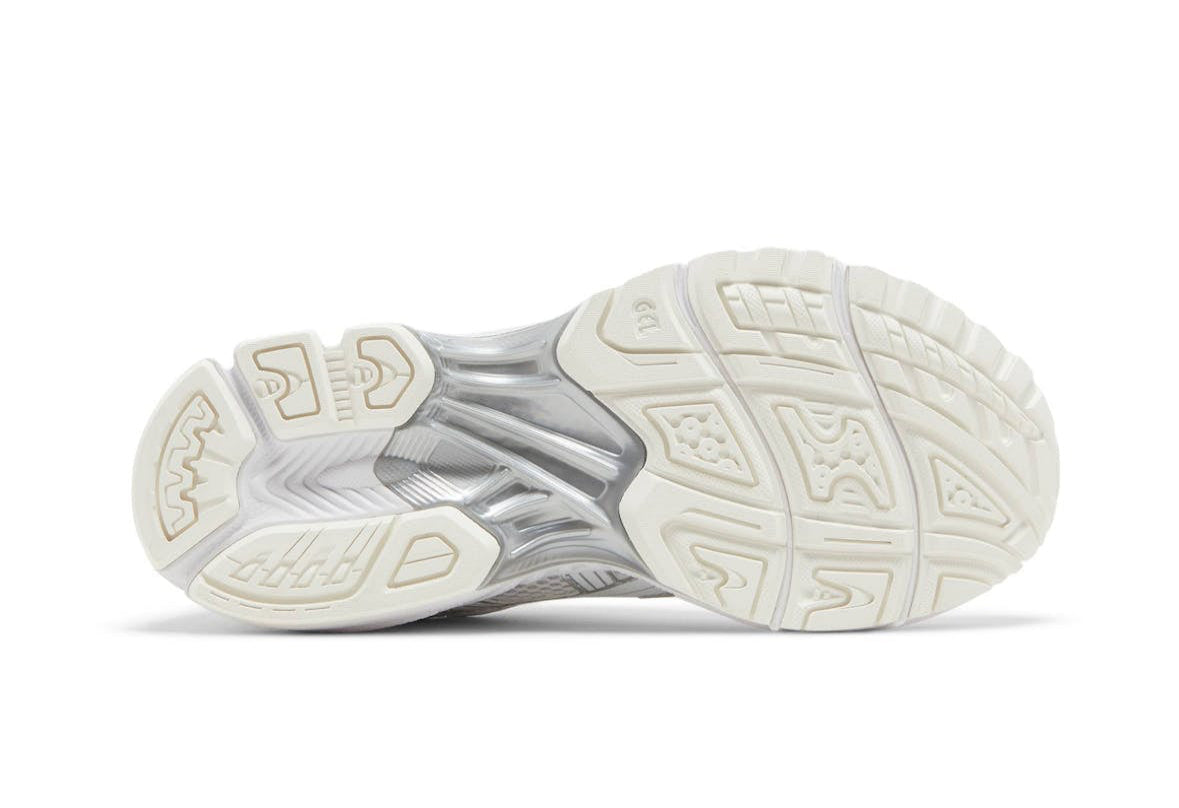 Gel-Kayano 14 Silver White