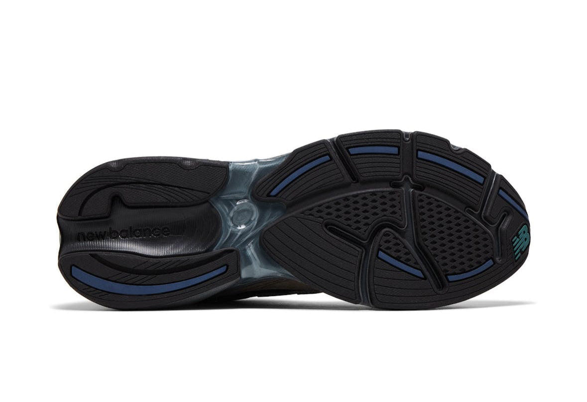 2010 Dockside Indigo