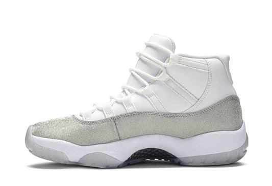 Jordan 11 Retro Vast Grey