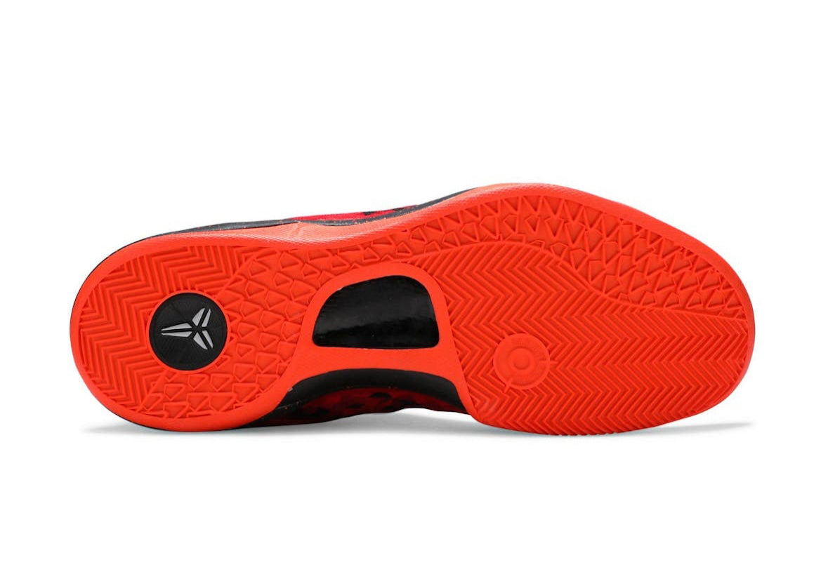 Kobe 8 Challenge Red