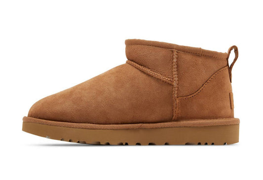 Classic Ultra Mini Boots Chestnut
