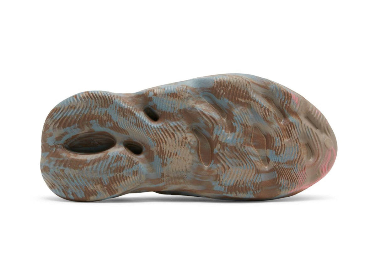 Foam RNNR MX Sand Grey
