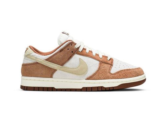Dunk Low Premium Medium Curry
