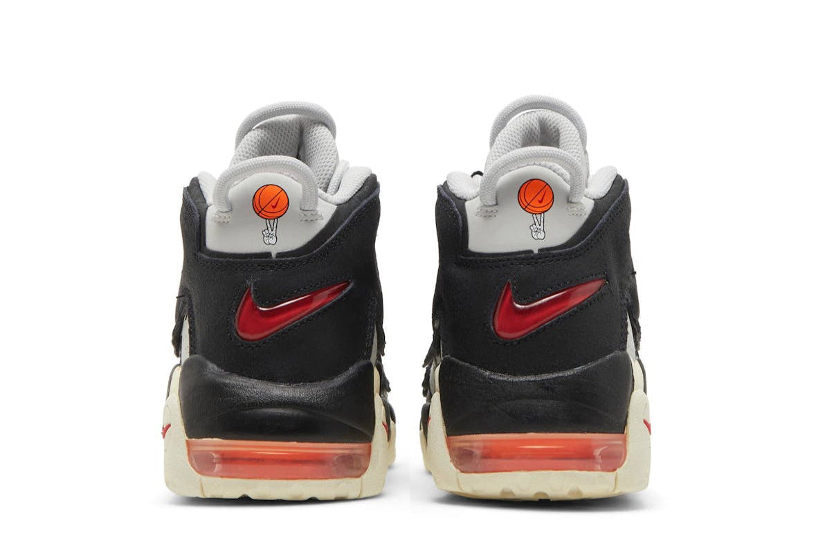 Air More Uptempo Hoops