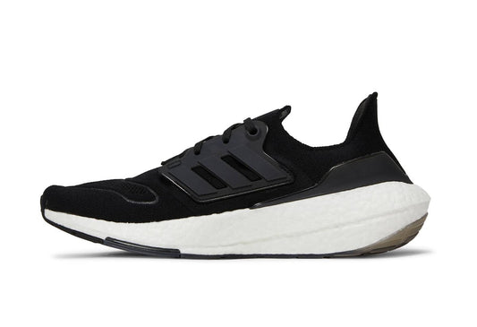 UltraBoost 22 Black White
