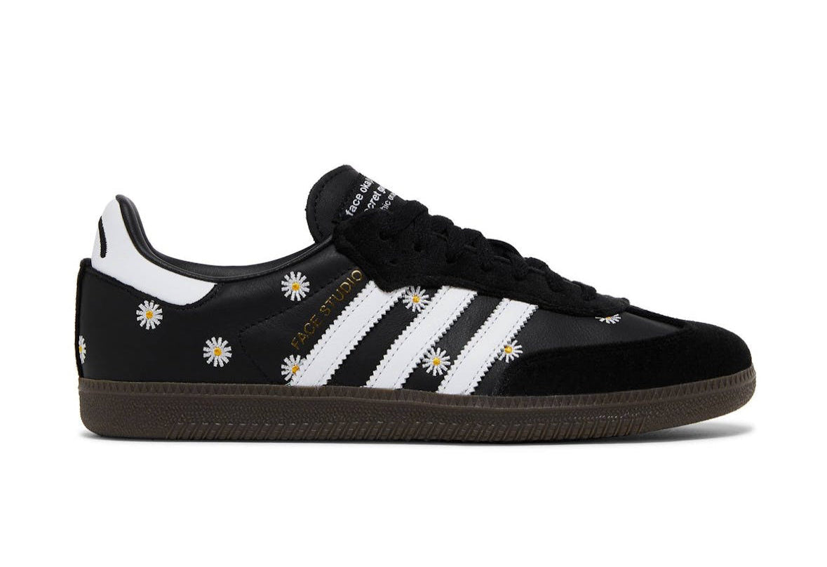 Samba Embroidered Daisies