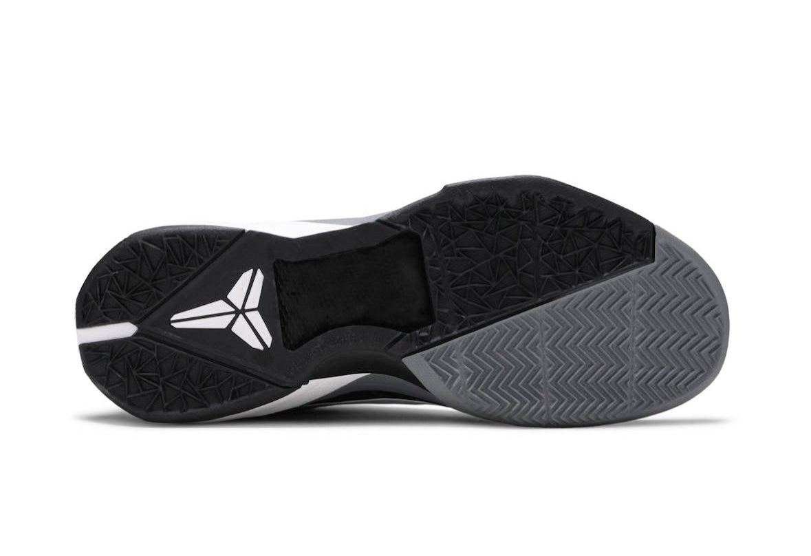 Zoom Kobe 7 System Concord