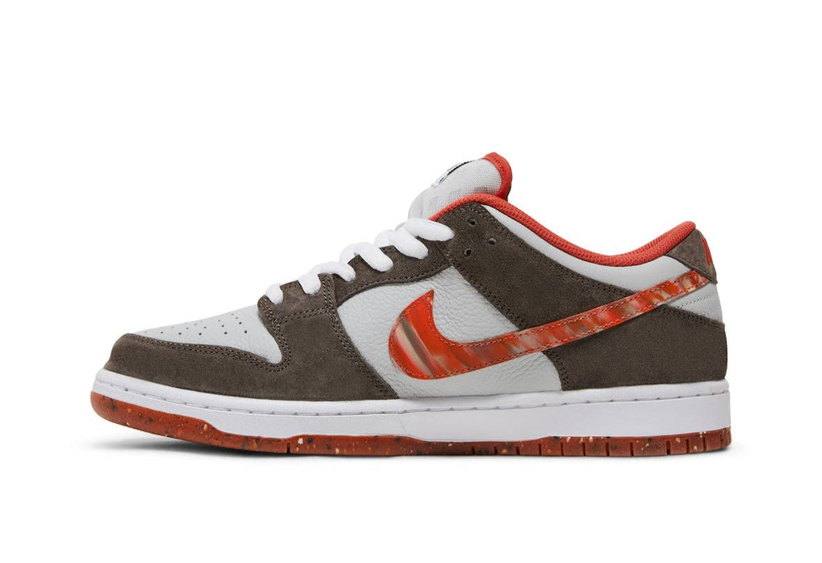 SB Dunk Low Golden Hour