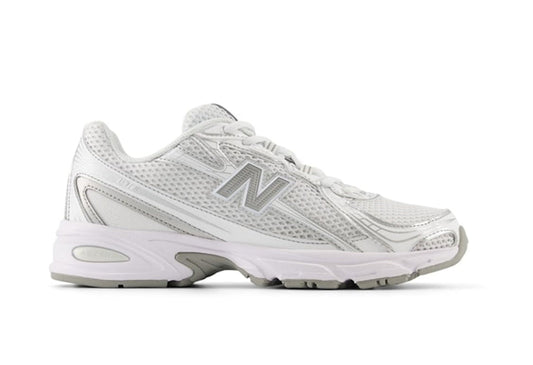 740 WM2 Triple White