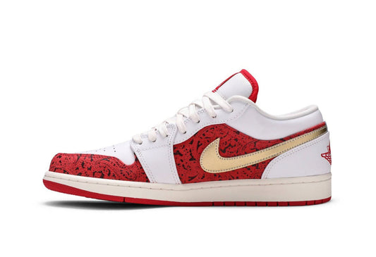Jordan 1 Low SE Spades