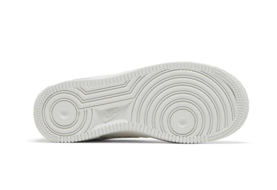 Air Force 1 Low White Paisley
