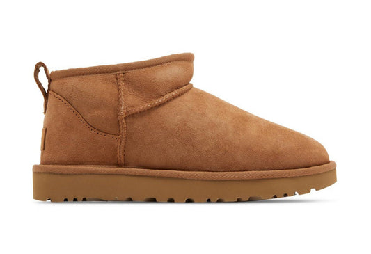 Classic Ultra Mini Boots Chestnut
