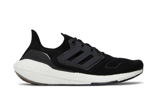 UltraBoost 22 Black White