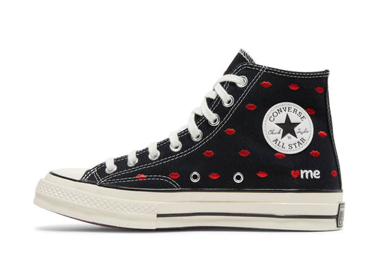 Chuck 70 Embroidered Lips High Black