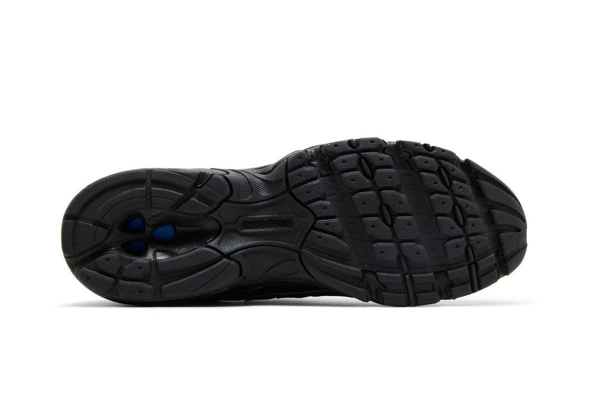 740 V2 Black Grey Silver