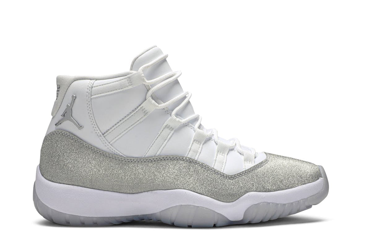 Jordan 11 Retro Vast Grey