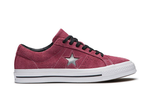 One Star Low Top Rose Red