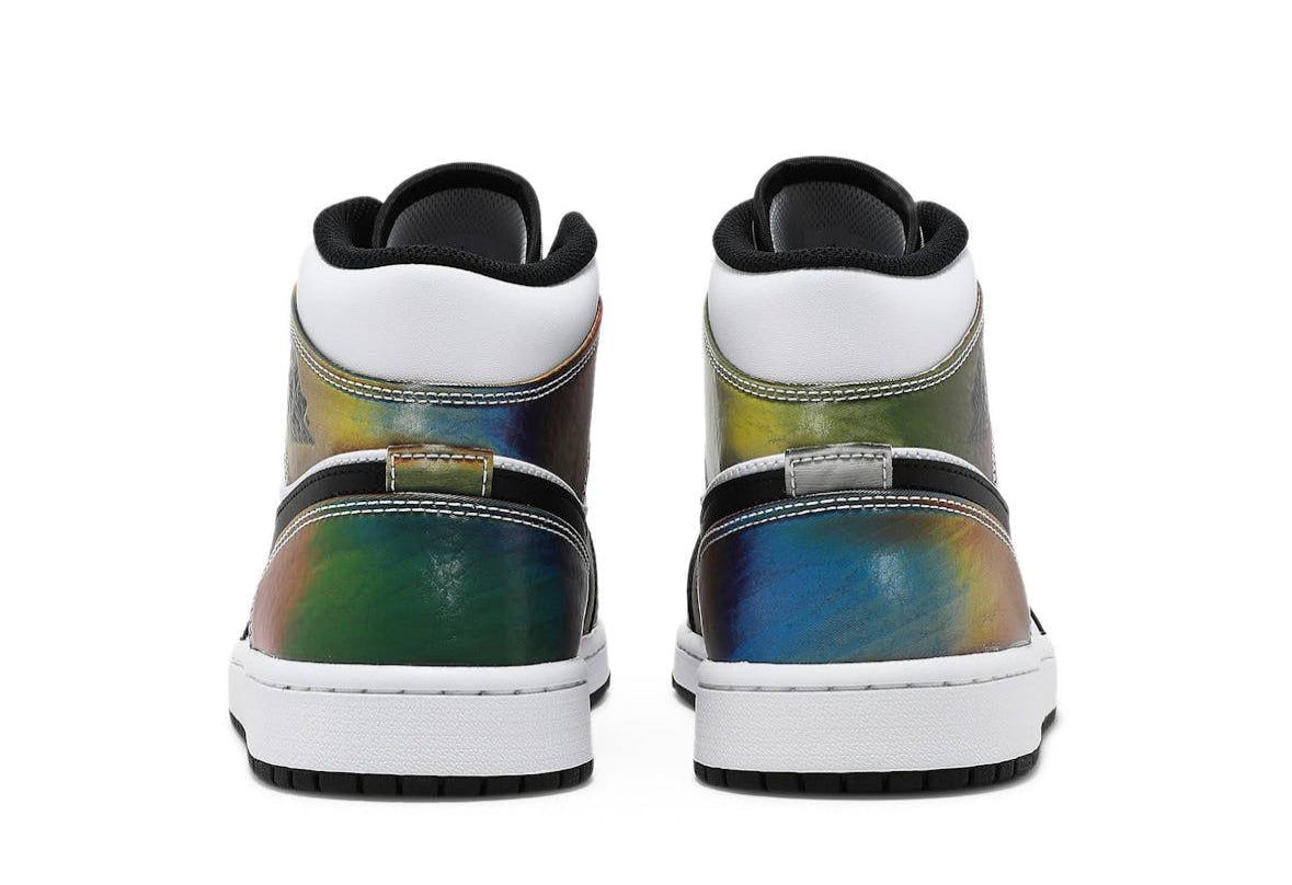 Jordan 1 Mid SE Heat Reactive Color Change