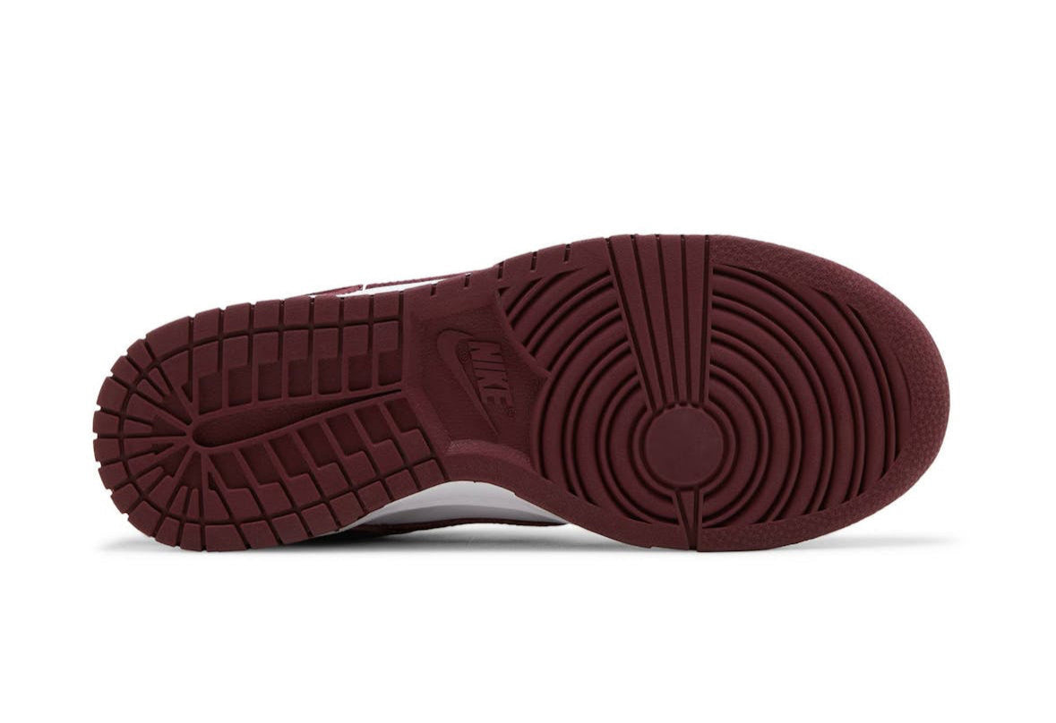 Dunk Low Dark Beetroot