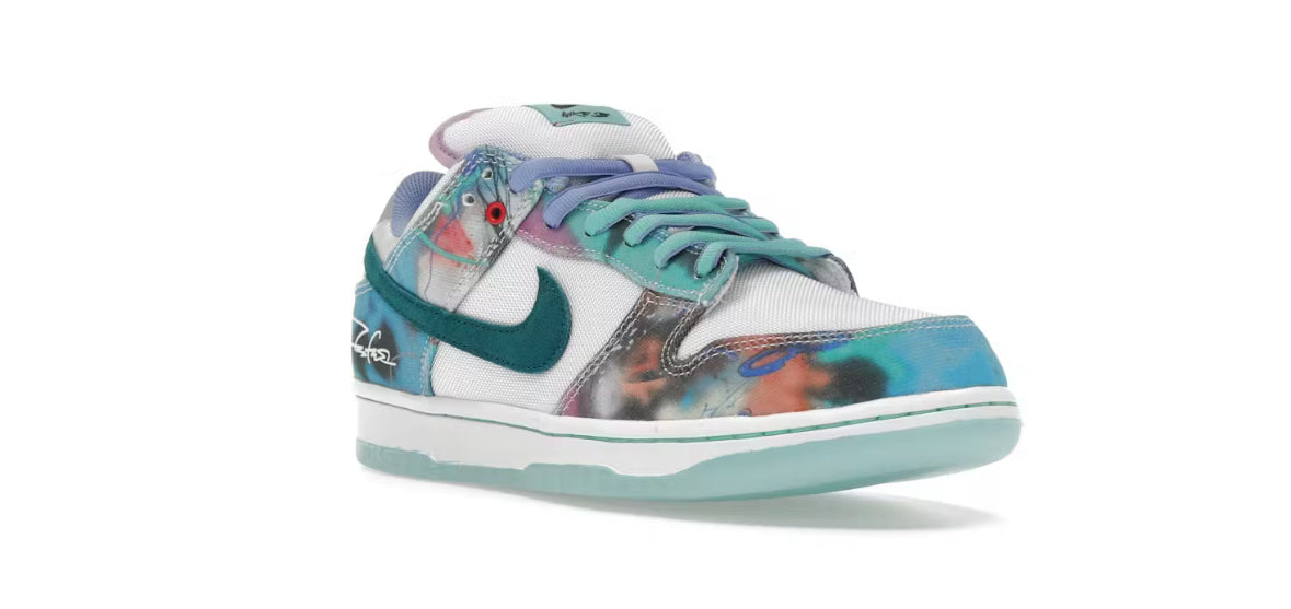 Nike SB Dunk Low Futura Laboratories Bleached Aqua