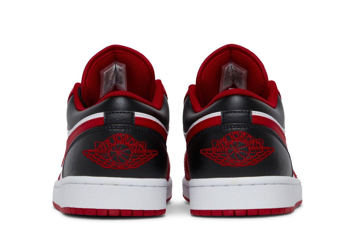 Jordan 1 Low Reverse Black Toe
