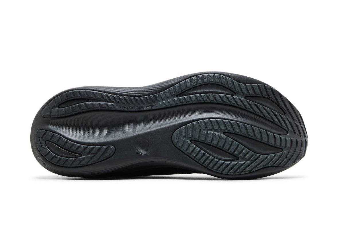 Gel-Nimbus 27 Wide Black Graphite Grey