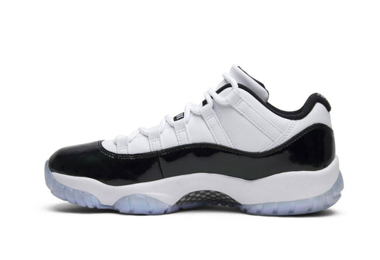 Jordan 11 Retro Low Emerald