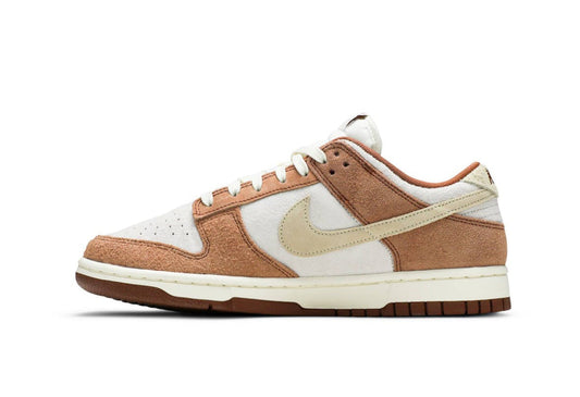 Dunk Low Premium Medium Curry