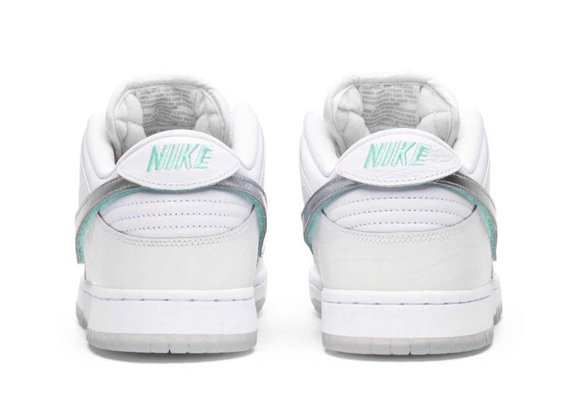 SB Dunk Low Pro White Diamond