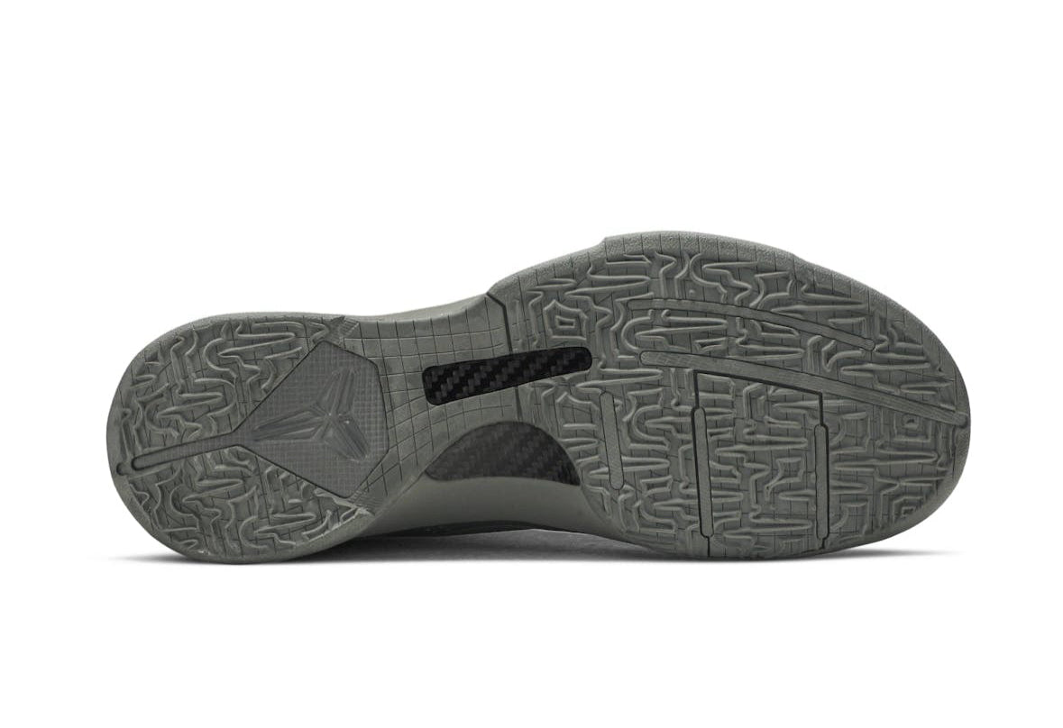 Kobe 5 Black Mamba Collection Fade To Black