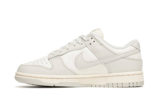 Dunk Low Light Bone