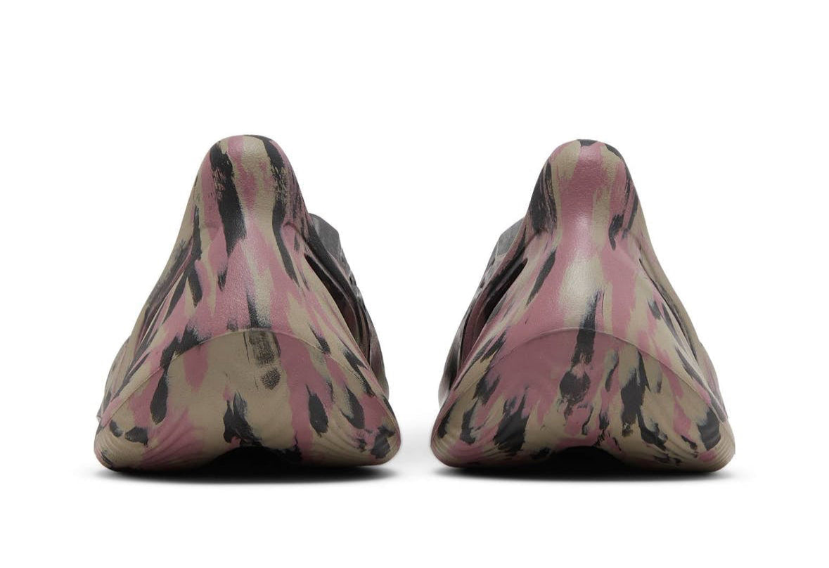 Foam RNNR MX Carbon