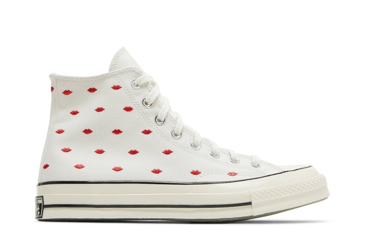 Chuck 70 Embroidered Lips High Vintage White