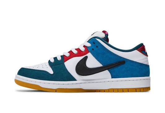 Dunk Low SB Friends & Family